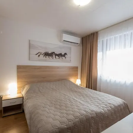 Modern & Cozy 2bd With Mountain View By Flat Mаnager * 班斯科