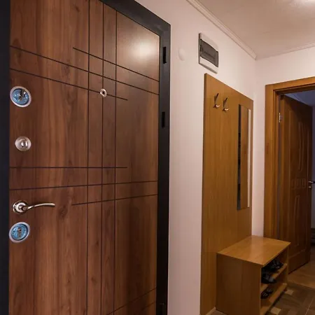 Modern & Cozy 2bd With Mountain View By Flat Mаnager 公寓 *