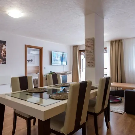 Modern & Cozy 2bd With Mountain View By Flat Mаnager *